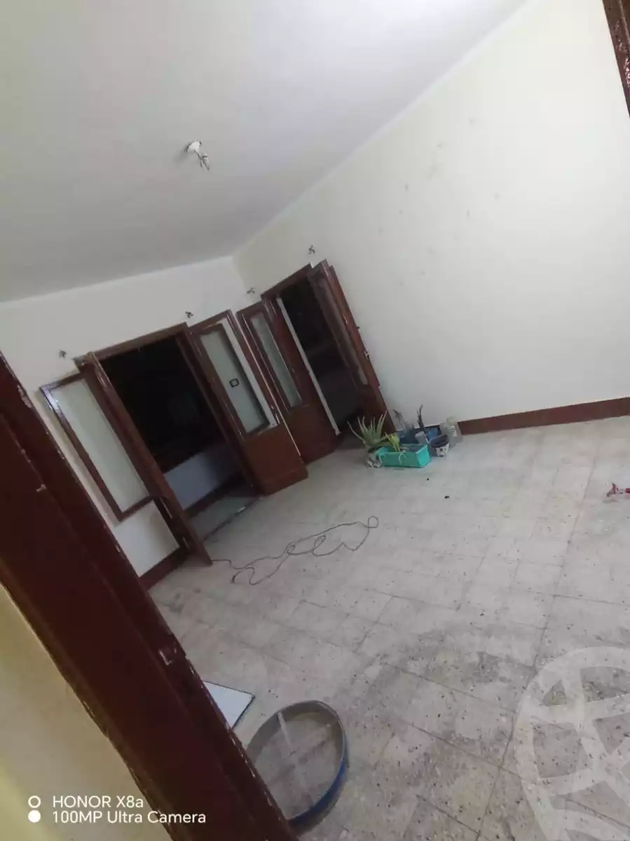 https://aqarmap.com.eg/ar/listing/5989414-for-rent-cairo-helwan-helwan-el-sharkeya-abd-el-rahman-pasha-st