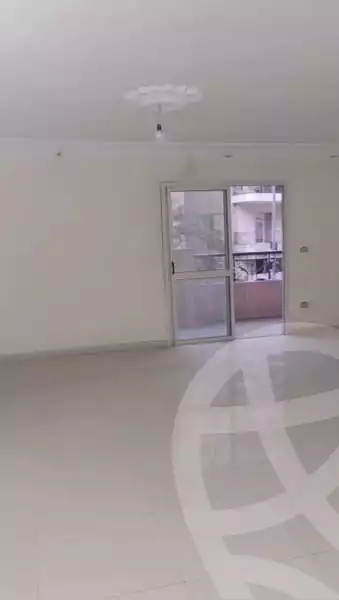 https://aqarmap.com.eg/ar/listing/5989671-for-rent-cairo-mokattam-lhdb-l-ly-manteqt-ganob-s