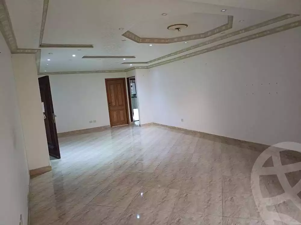 https://aqarmap.com.eg/ar/listing/5989703-for-rent-cairo-mokattam-lhdb-l-ly-skoda