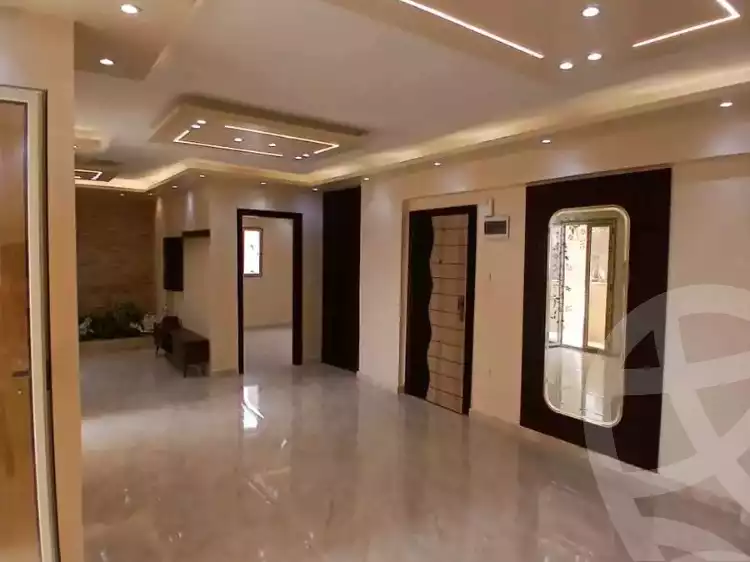 https://aqarmap.com.eg/en/listing/5982078-for-sale-alexandria-l-jmy-lbytsh-mahmoud-awad-st