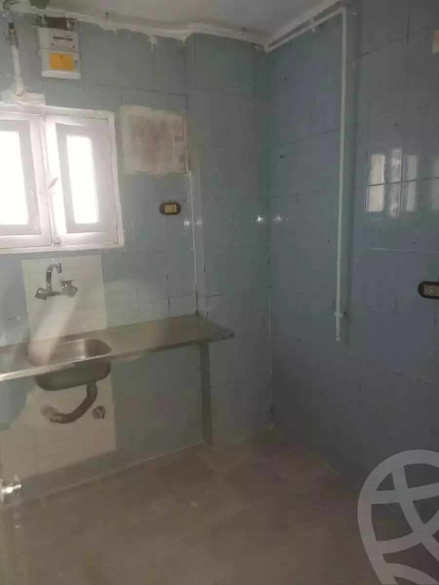 https://aqarmap.com.eg/ar/listing/5991522-for-rent-cairo-helwan-mohamed-sayed-ahmed-st