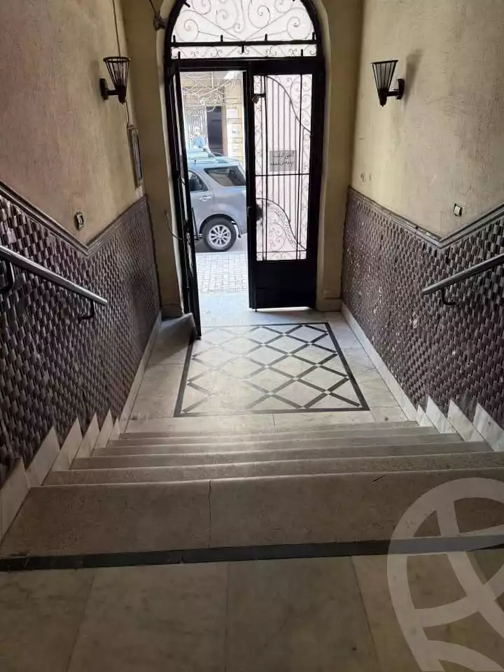 https://aqarmap.com.eg/en/listing/5991590-for-sale-alexandria-camp-cesar-port-said-street
