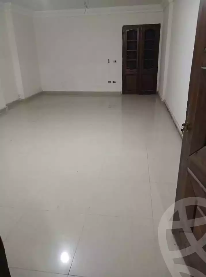 https://aqarmap.com.eg/en/listing/5991631-for-rent-alexandria-glim-zahran-roushdy-st