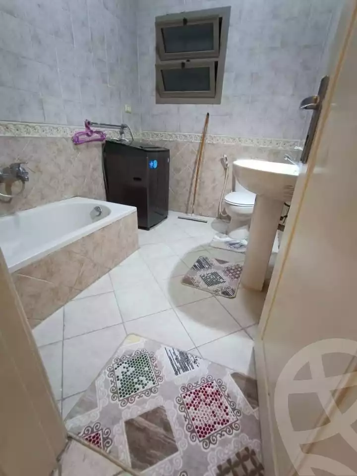 https://aqarmap.com.eg/en/listing/5992674-for-rent-cairo-heliopolis-triumph-square-ahmed-faheem-bayoumy-st