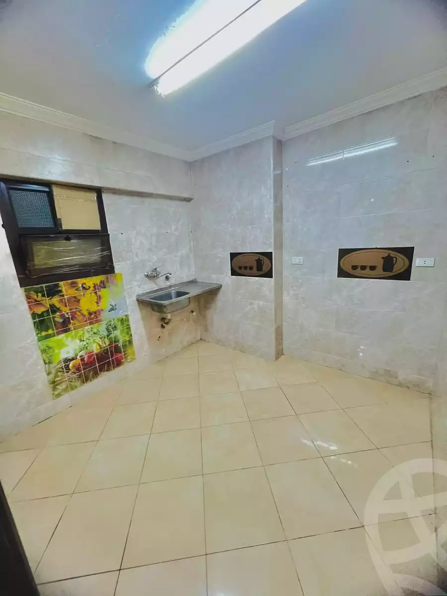 https://aqarmap.com.eg/en/listing/5993250-for-sale-cairo-helwan-helwan-el-sharkeya-saleh-sobhy-st