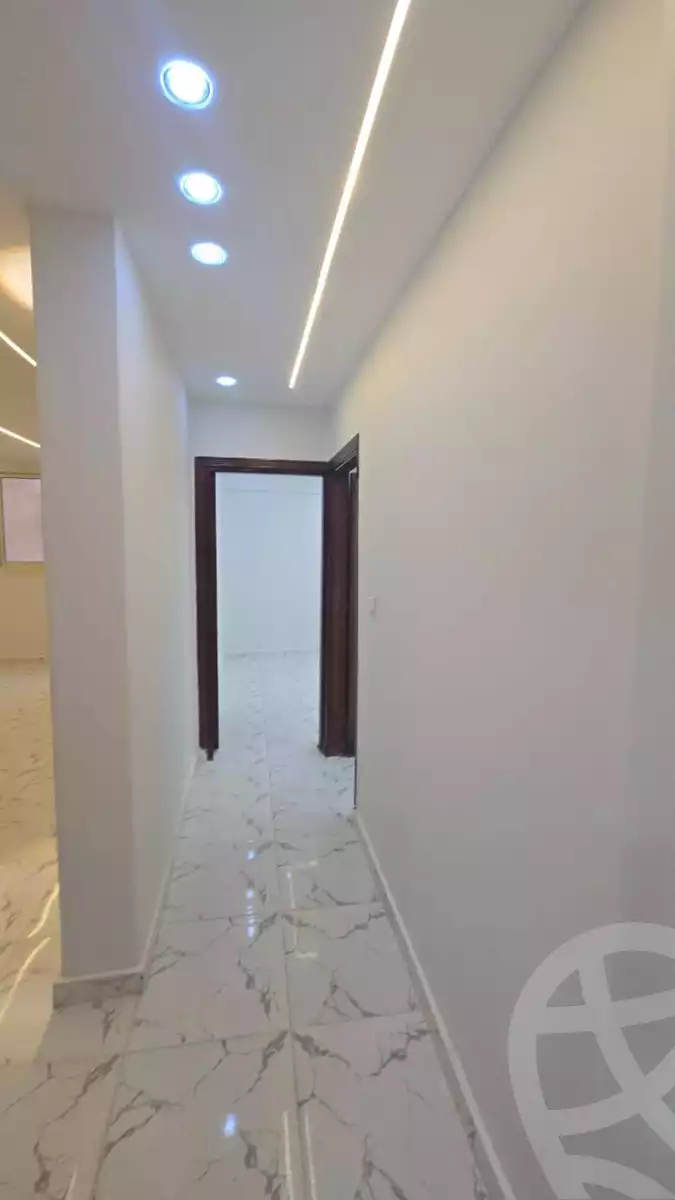 https://aqarmap.com.eg/ar/listing/5994673-for-sale-alexandria-l-jmy-lbytsh-ain-shams-st