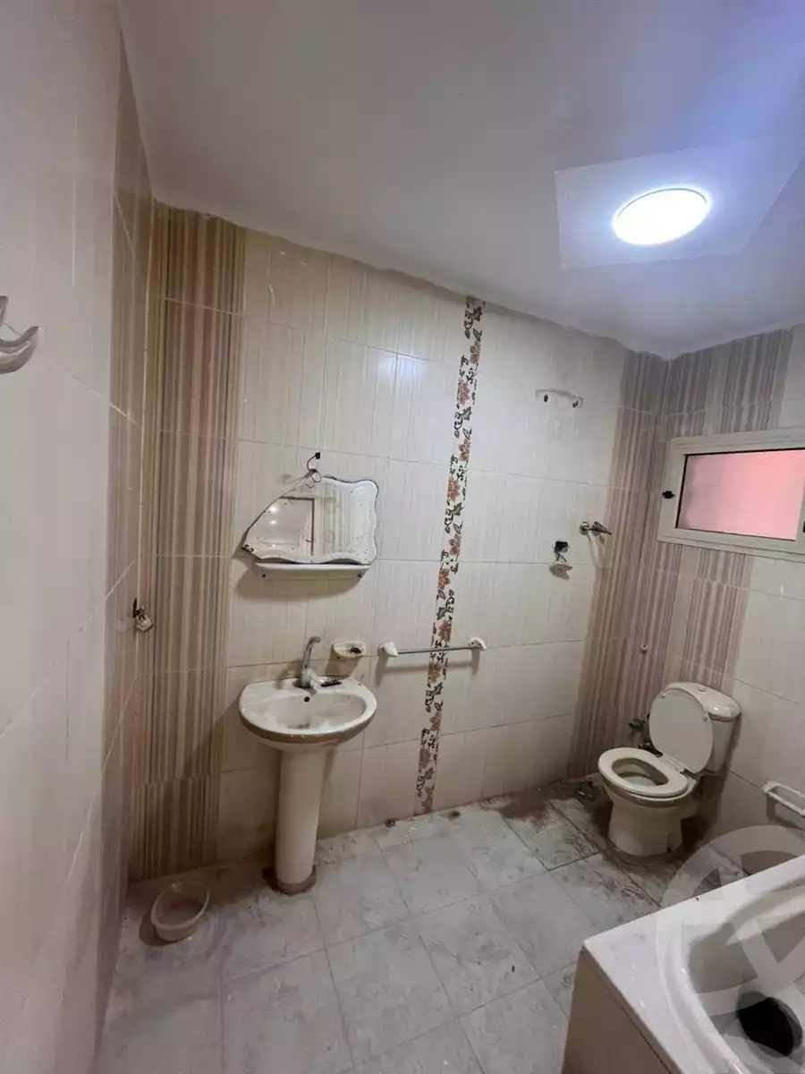 https://aqarmap.com.eg/ar/listing/5995121-for-sale-alexandria-l-jmy-lbytsh-al-samalehy-1-st