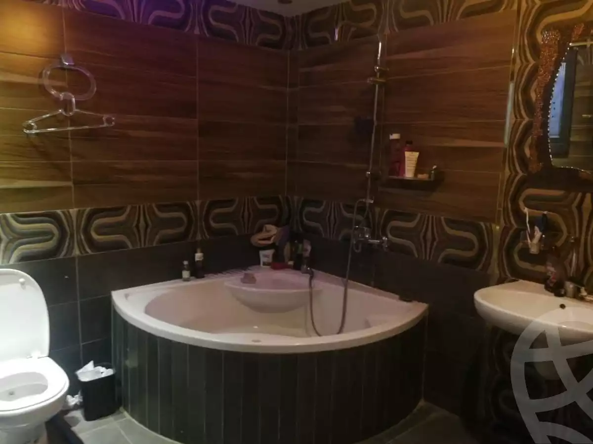 https://aqarmap.com.eg/ar/listing/5995442-for-sale-cairo-faisal-shareaa-el-malek-fasel