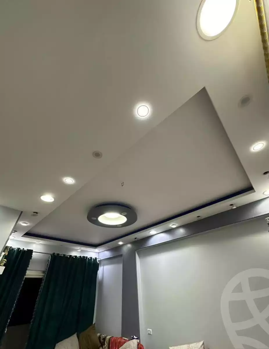 https://aqarmap.com.eg/en/listing/5995954-for-sale-qalyubia-shubra-el-khaima-el-shareaa-el-gadid-st