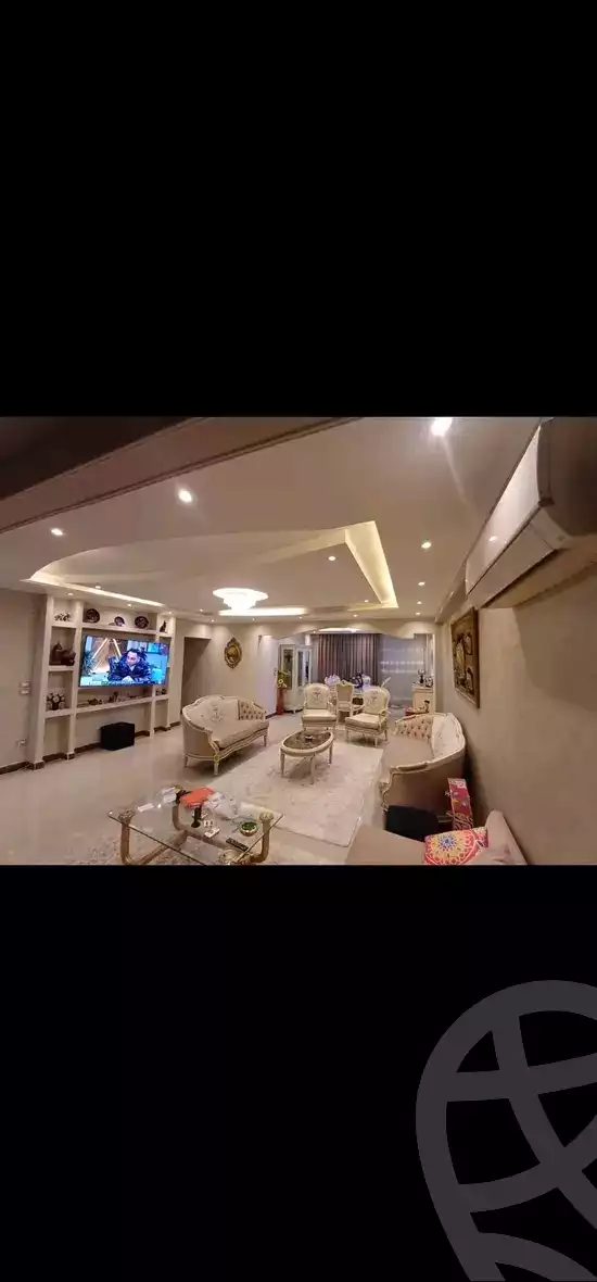 https://aqarmap.com.eg/ar/listing/5996251-for-sale-cairo-mokattam-lhdb-l-ly-shareaa-9