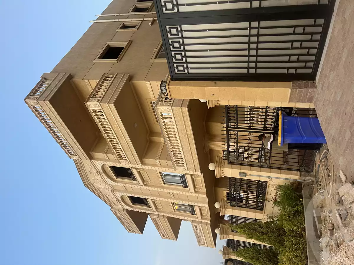 https://aqarmap.com.eg/en/listing/5996380-for-sale-cairo-new-cairo-el-kornfol-el-kornfol-1
