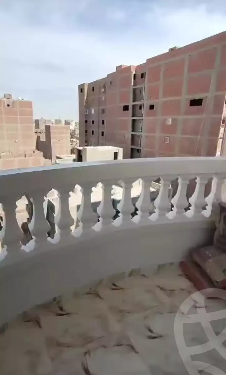 https://aqarmap.com.eg/en/listing/5996914-for-sale-cairo-helwan-hadayek-helwan-el-eshrein-st