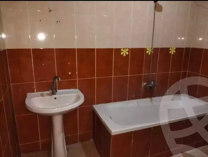 https://aqarmap.com.eg/ar/listing/5997133-for-rent-alexandria-l-jmy-el-kilo-21