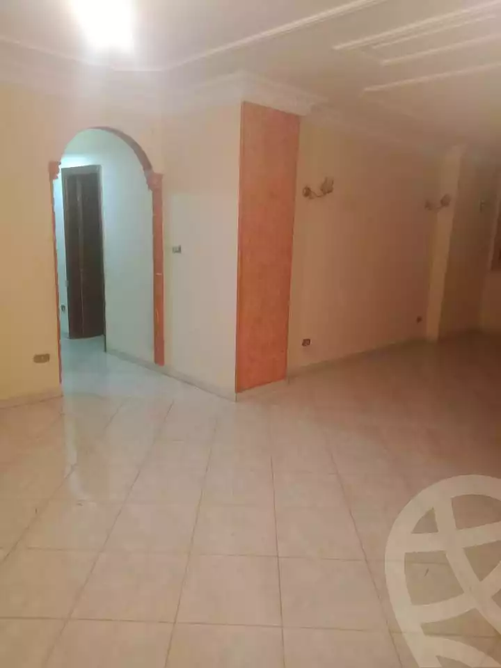 https://aqarmap.com.eg/en/listing/5997277-for-rent-cairo-mokattam-lhdb-l-ly-shareaa-9