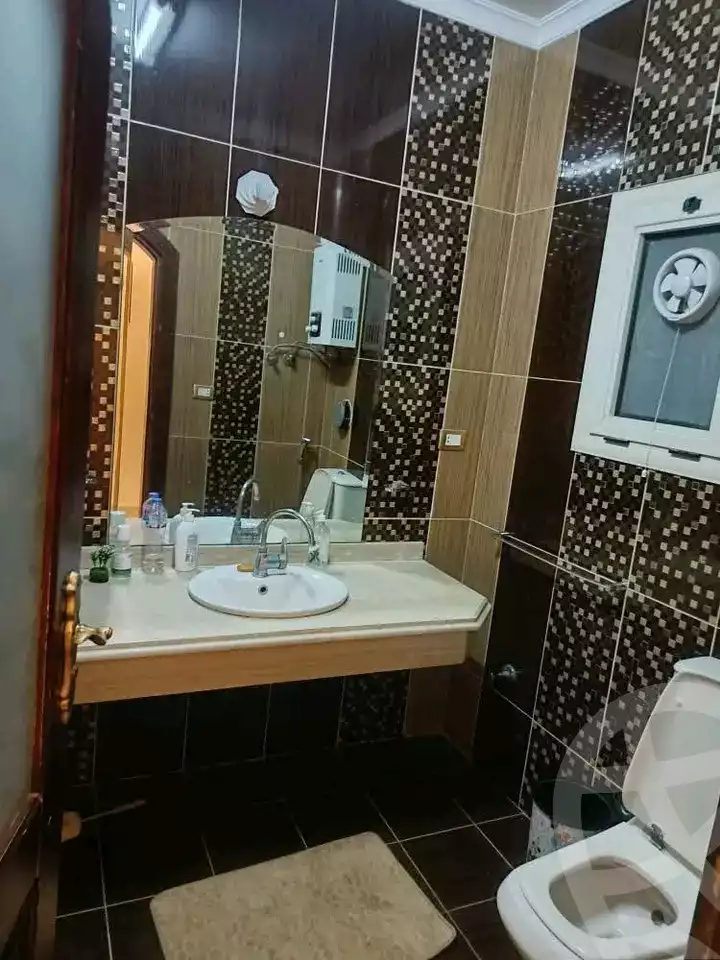https://aqarmap.com.eg/ar/listing/5997762-for-rent-cairo-mokattam-lhdb-l-ly