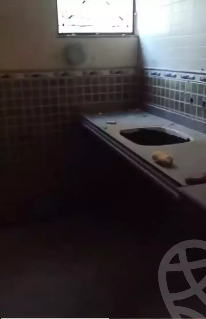 https://aqarmap.com.eg/en/listing/5997863-for-sale-alexandria-alexandria-marsa-matrouh-rd
