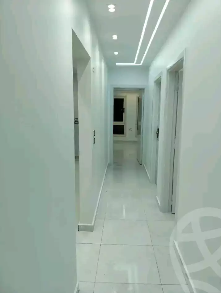 https://aqarmap.com.eg/en/listing/5997984-for-sale-cairo-faisal-el-maryotyah-town-valley-compound-sakan