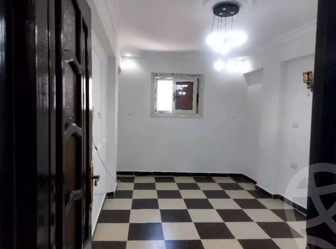 https://aqarmap.com.eg/ar/listing/5998392-for-sale-alexandria-mntq-fr-y-blskndry-el-awayed