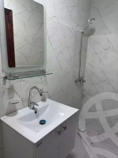 https://aqarmap.com.eg/en/listing/5998437-for-rent-cairo-new-cairo-90th-street-90th-after-auc