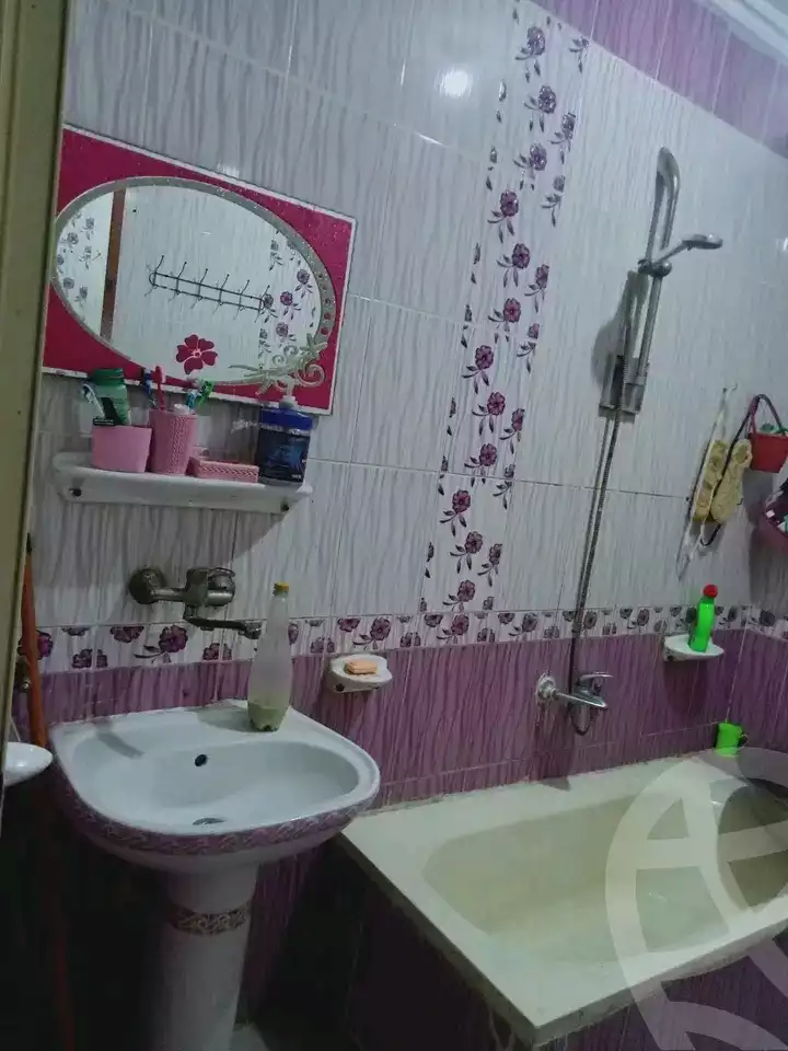 https://aqarmap.com.eg/en/listing/5998717-for-sale-alexandria-bw-qyr-toson-st