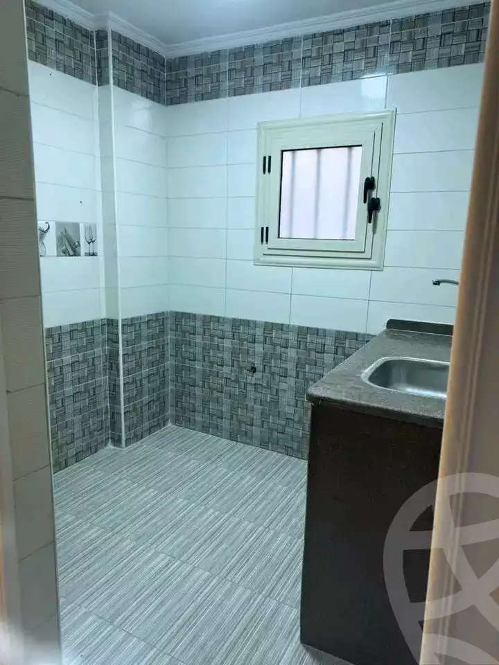 https://aqarmap.com.eg/ar/listing/5998719-for-sale-alexandria-sydy-bshr-tryq-ljysh