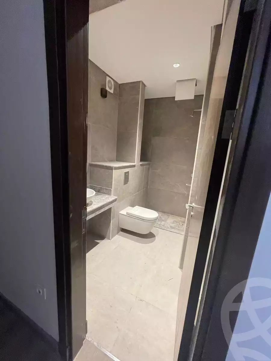 https://aqarmap.com.eg/en/listing/5998999-for-sale-cairo-el-sheikh-zayed-city-compounds-zyd-wr-llttwyr-z-tower