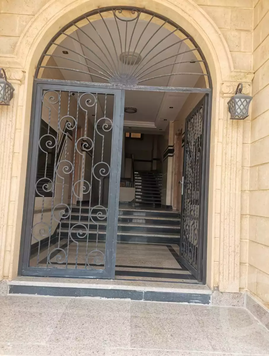 https://aqarmap.com.eg/en/listing/5999003-for-sale-cairo-el-shorouk-lmntq-lsb-neighbourhood-3