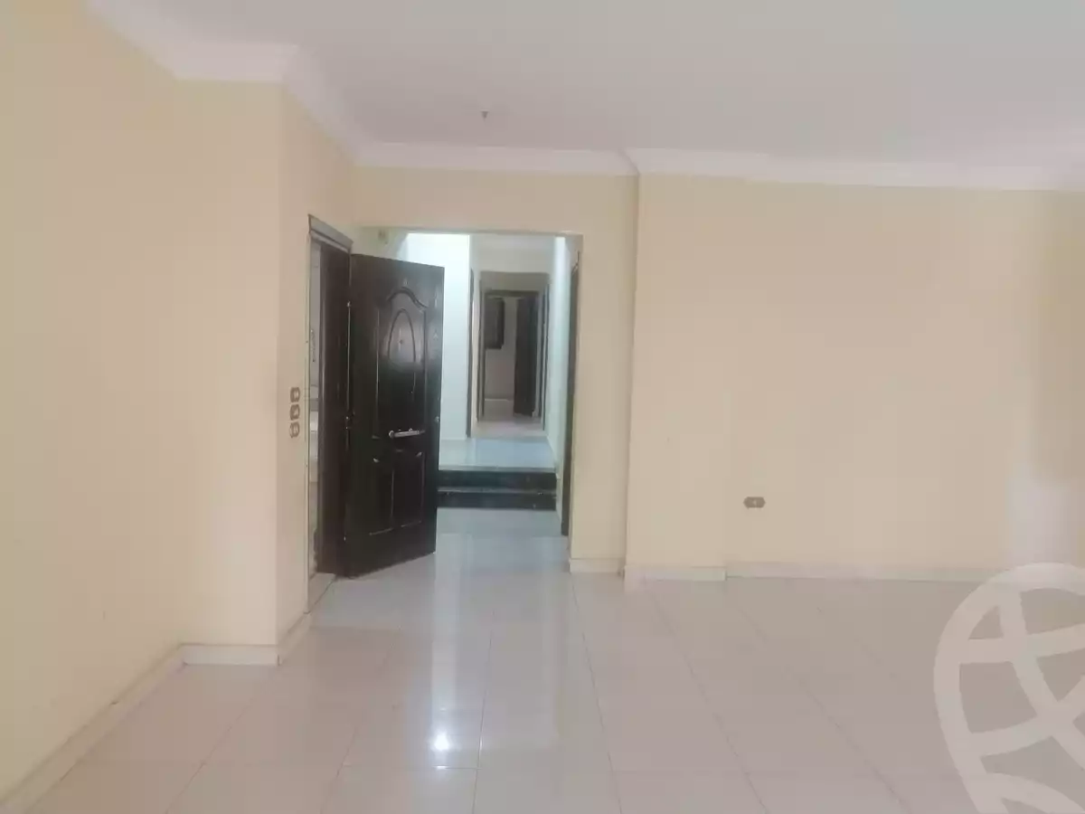 https://aqarmap.com.eg/en/listing/5999600-for-rent-cairo-mokattam-lhdb-l-ly