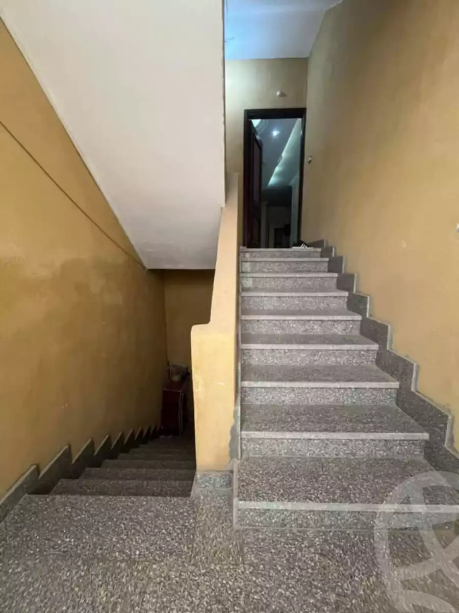 https://aqarmap.com.eg/en/listing/6000894-for-sale-cairo-15th-of-may-Neighbourhood 10