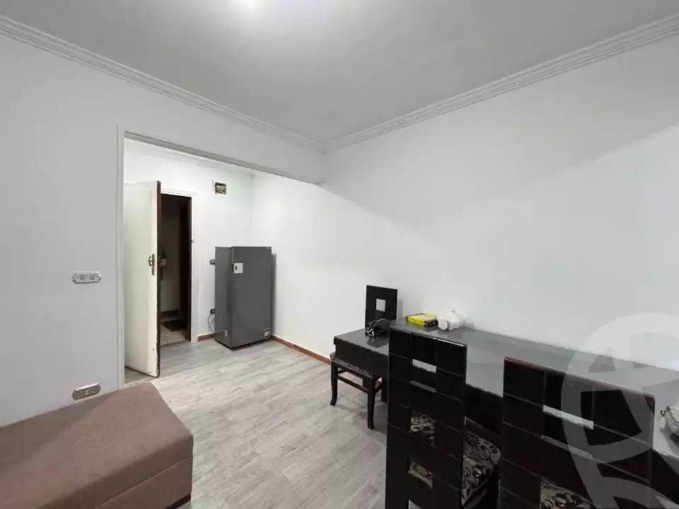 https://aqarmap.com.eg/en/listing/6001069-for-rent-alexandria-zezenia-ibrahim-el-attar-st