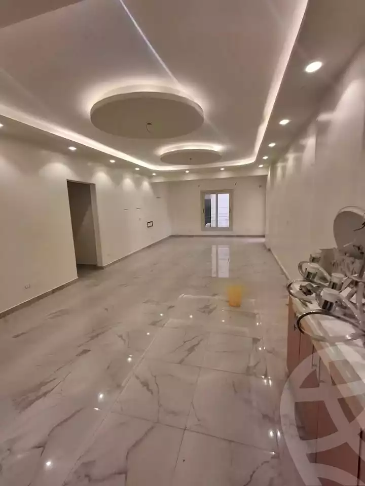 https://aqarmap.com.eg/en/listing/6001593-for-rent-cairo-mokattam-compounds