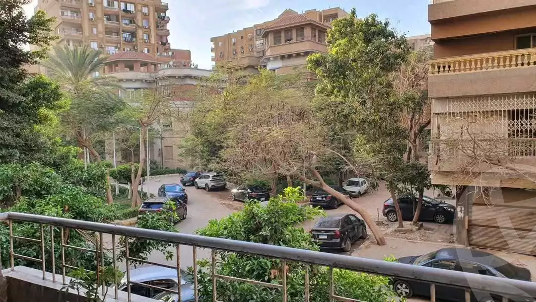 https://aqarmap.com.eg/ar/listing/6002228-for-sale-cairo-el-haram-shareaa-naser-el-thawrah