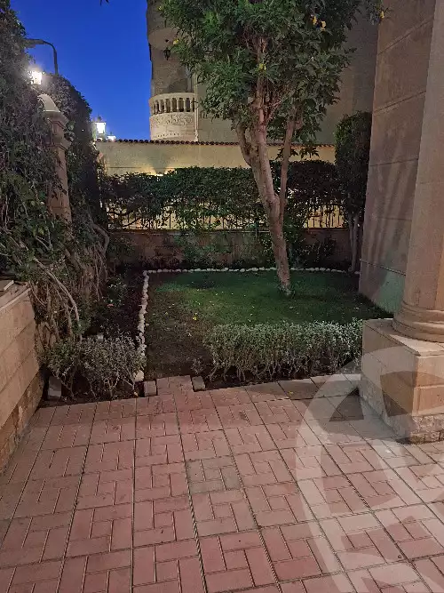 https://aqarmap.com.eg/en/listing/6002265-for-sale-cairo-new-cairo-90th-street-90th-between-cairo-festival-city-and-mountain-view-roundabout