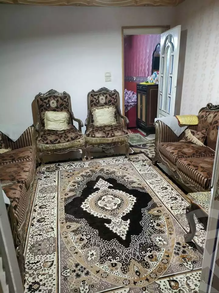 https://aqarmap.com.eg/en/listing/6002975-for-sale-alexandria-el-asafra-shr-45