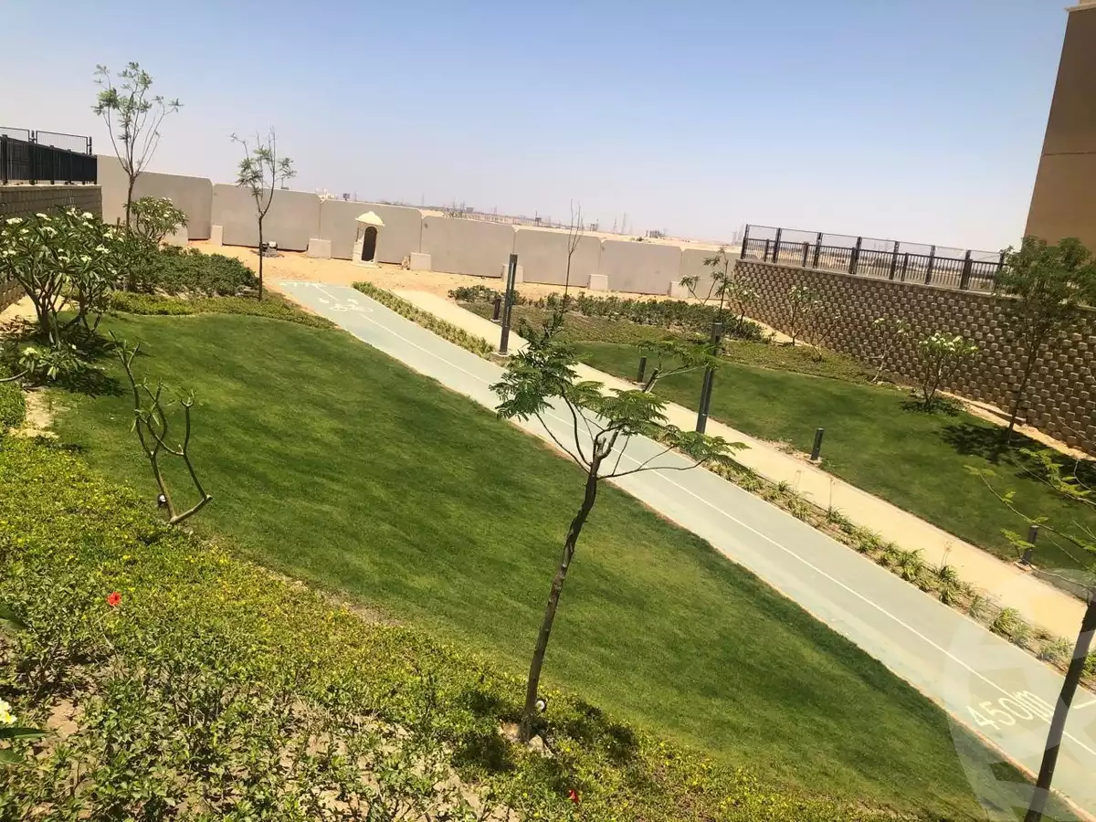 https://aqarmap.com.eg/ar/listing/6003842-for-sale-cairo-new-cairo-compounds-sarai-rai