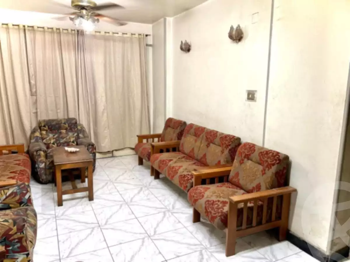 https://aqarmap.com.eg/en/listing/6004149-for-sale-cairo-el-haram-shareaa-el-haram