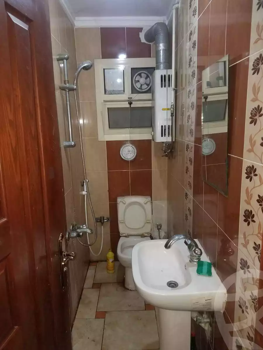 https://aqarmap.com.eg/en/listing/6004955-for-rent-cairo-helwan-helwan-el-sharkeya