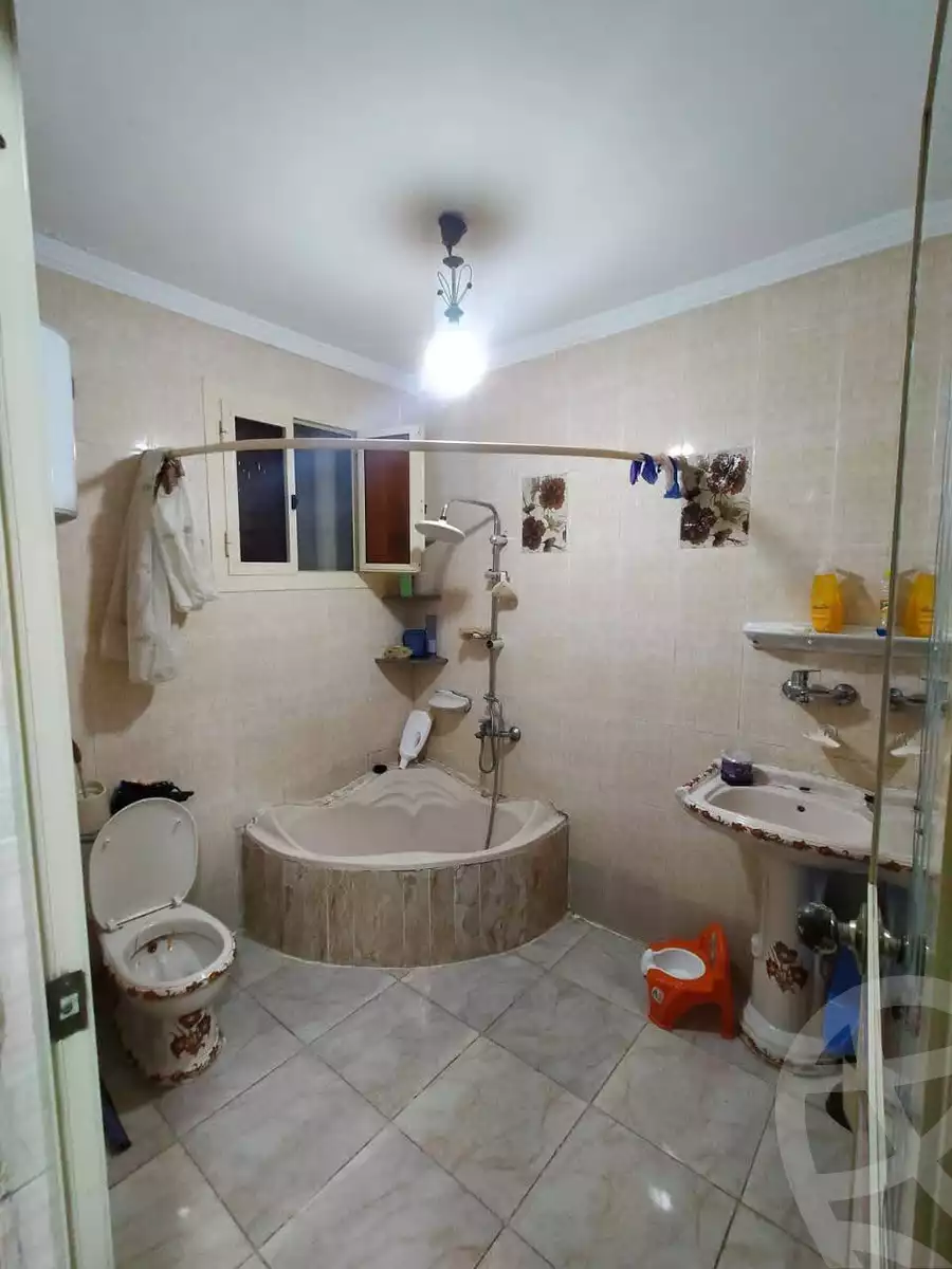 https://aqarmap.com.eg/ar/listing/6005328-for-sale-alexandria-l-jmy-lbytsh-el-hay-st