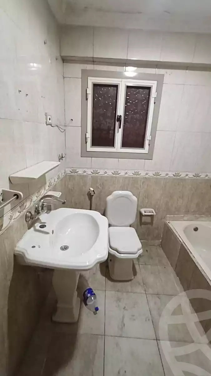 https://aqarmap.com.eg/en/listing/6005394-for-rent-alexandria-myn-ldkhyl