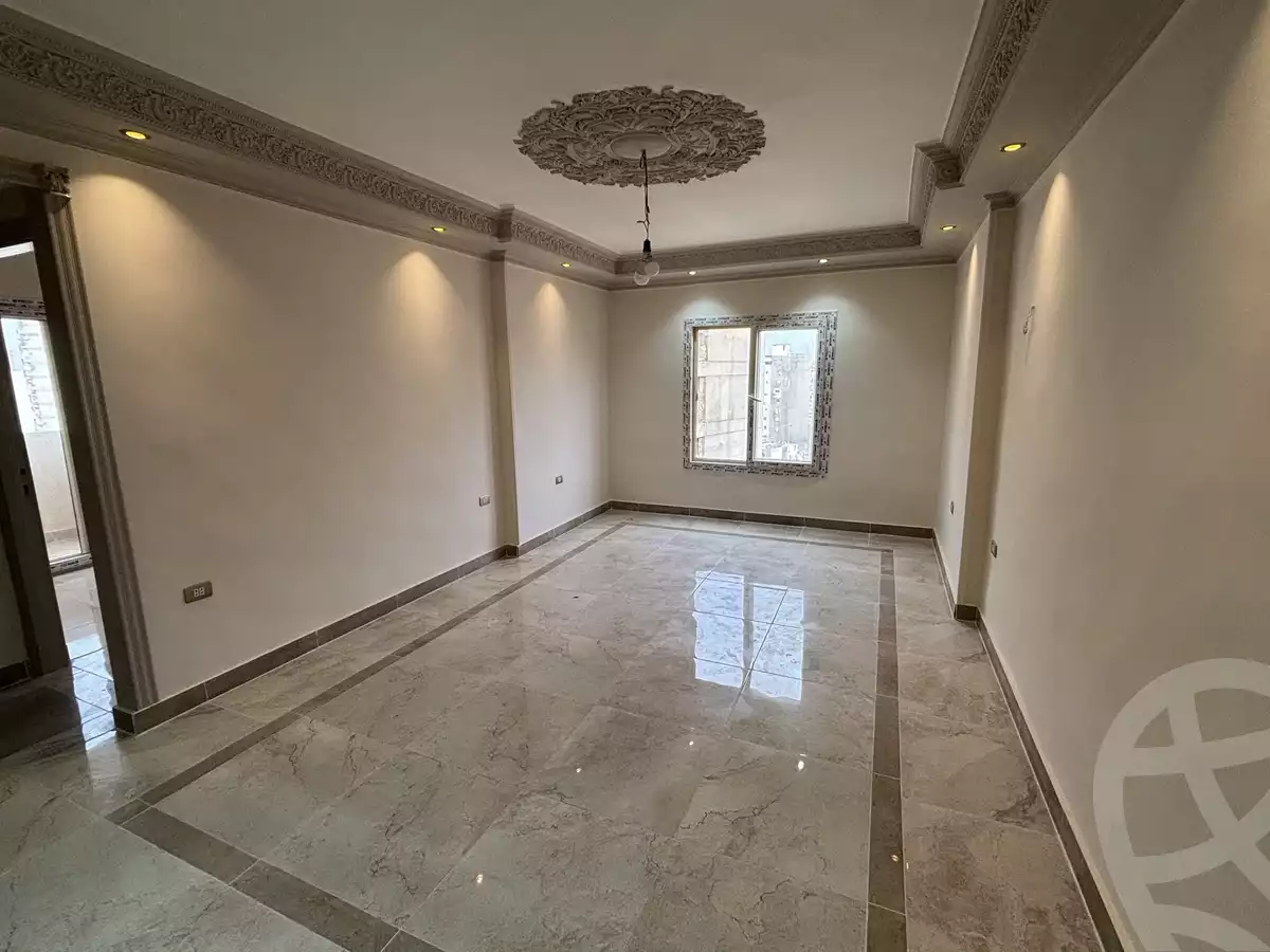 https://aqarmap.com.eg/en/listing/6005478-for-sale-alexandria-moharram-bey-grin-st
