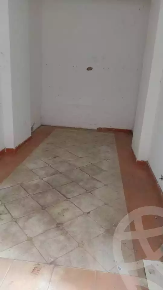 https://aqarmap.com.eg/en/listing/6005498-for-rent-alexandria-bakoos-al-zamakhshri-st