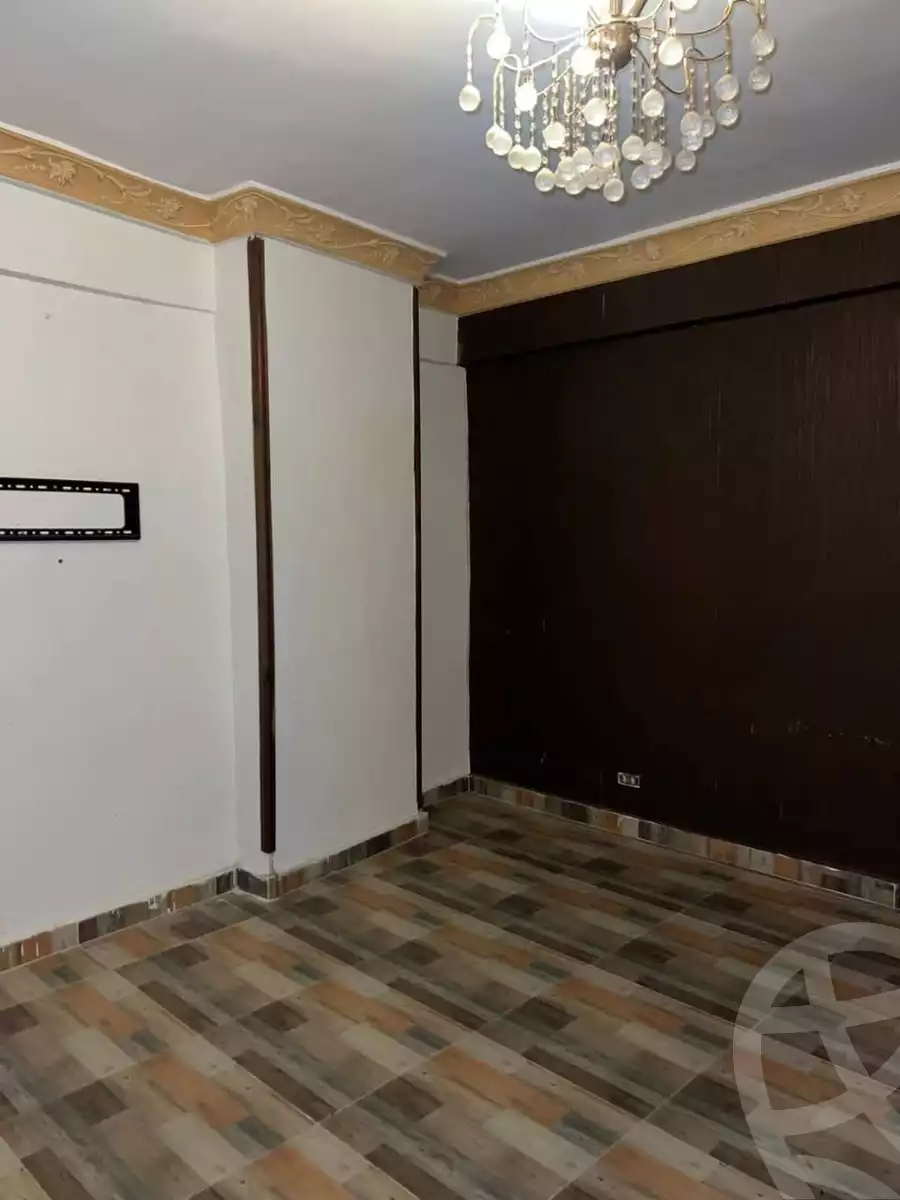 https://aqarmap.com.eg/ar/listing/6005547-for-sale-alexandria-l-jmy-lbytsh-el-saleheen-mosque-st