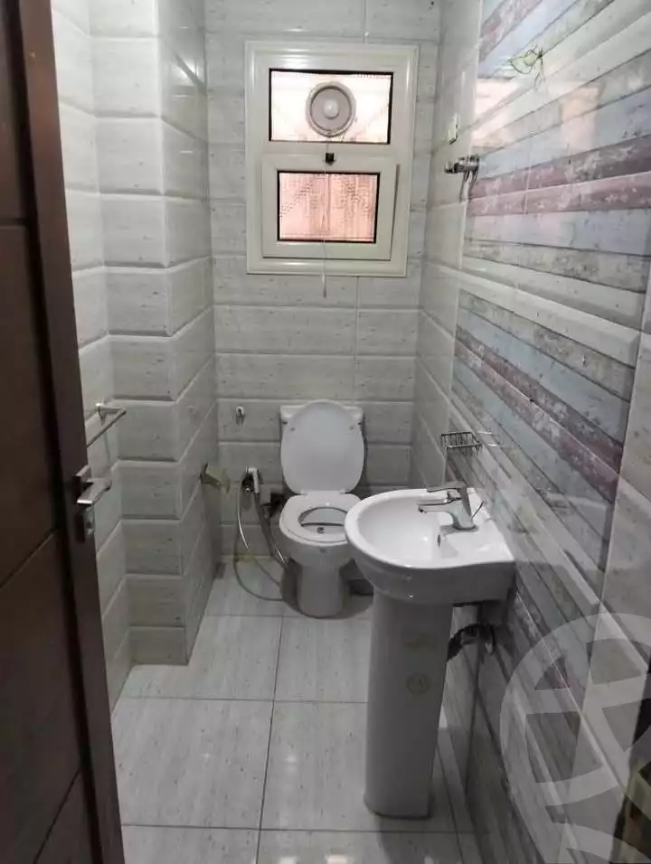 https://aqarmap.com.eg/en/listing/6005681-for-rent-cairo-mokattam-lhdb-l-ly