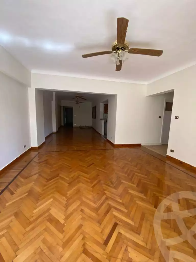 https://aqarmap.com.eg/ar/listing/6005685-for-sale-alexandria-zezenia-el-amir-gameel-st