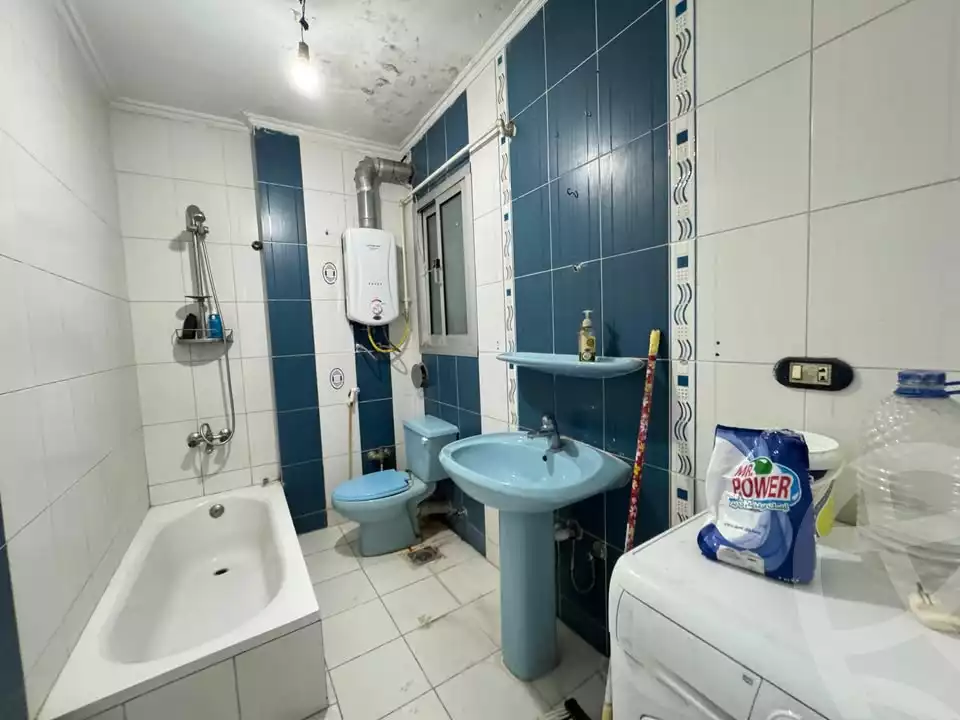 https://aqarmap.com.eg/en/listing/6005976-for-rent-alexandria-zezenia-ibrahim-el-attar-st