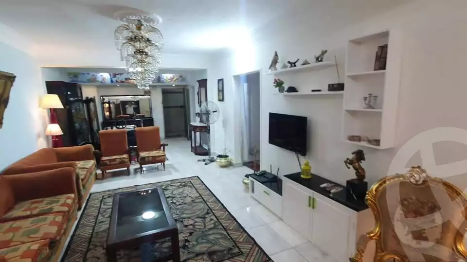 https://aqarmap.com.eg/en/listing/6006728-for-rent-cairo-mokattam-lhdb-l-ly-shareaa-9