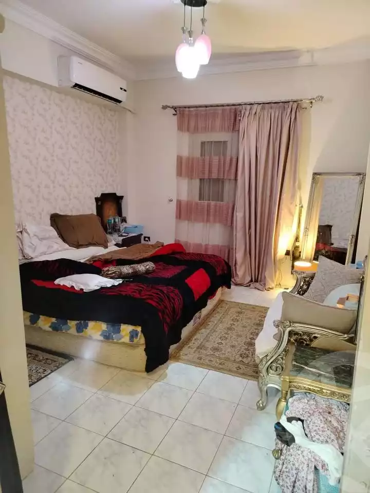 https://aqarmap.com.eg/en/listing/6006923-for-rent-cairo-mokattam-lhdb-l-ly