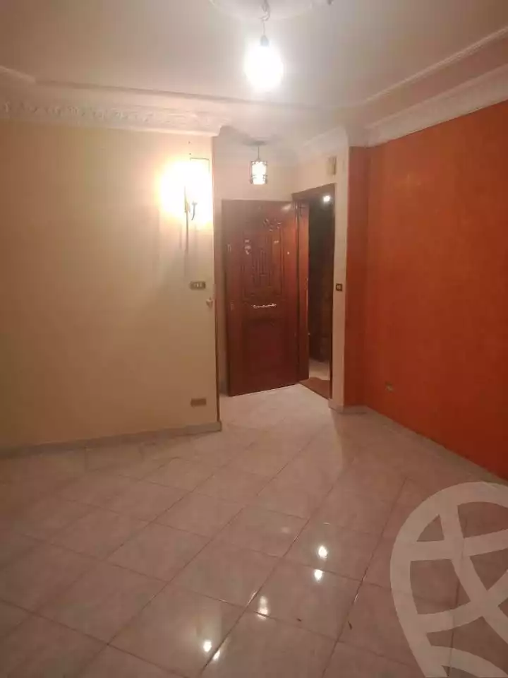 https://aqarmap.com.eg/en/listing/6007499-for-rent-cairo-mokattam-lhdb-l-ly