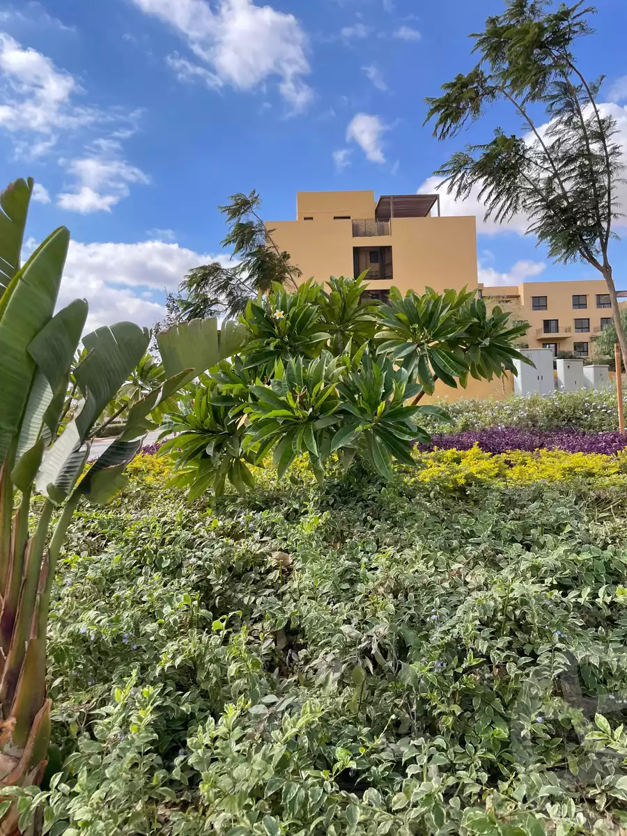 https://aqarmap.com.eg/ar/listing/6008257-for-sale-cairo-6th-of-october-hadaeq-october-kmbwnd-fy-hdyq-ktwbr-o-west-hillside-villas-o-west