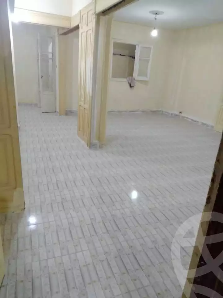 https://aqarmap.com.eg/ar/listing/6008322-for-sale-alexandria-bakoos-emtedad-othman-moharem